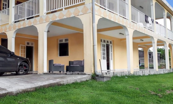 Le Vauclin Apartamento | Homerez - Apt. Le Vauclin vista montaña