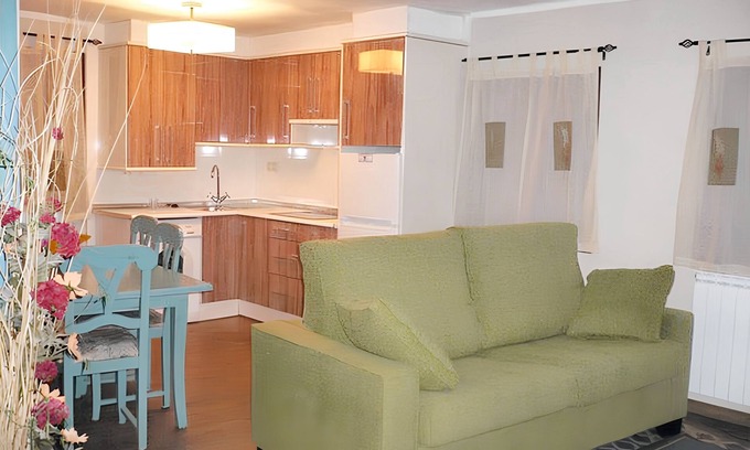 Laspaules Apartamento | Homerez - Apdo vista montaña Laspaúles
