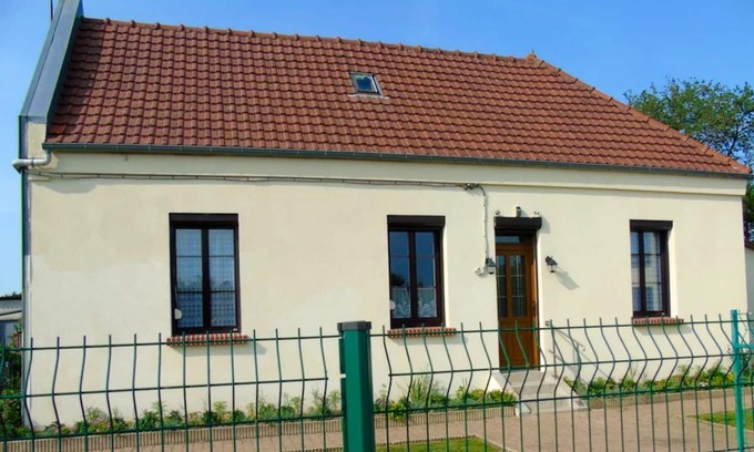 Avesnes-en-Val Casa | Homerez - Bonita casa para 6 pers. en Avesnes-en-Val
