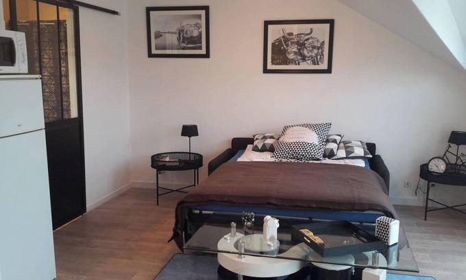 Petit Margny Apartamento | Homerez - Estudio central Compiègne