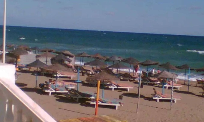 Benalmadena Costa Chalet De Esquí | Homerez - Chalet for 5 ppl. with sea view, garden and balcony at Benalmádena
