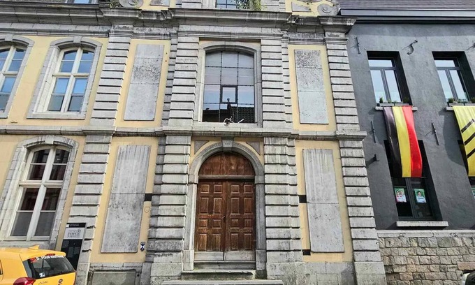 Mons Apartamento | Homerez - Charming flat in the heart of Mons
