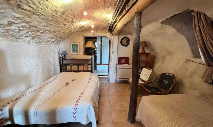 Ardailles Apartamento | Homerez - Charming apartment in Valleraugue with terrace