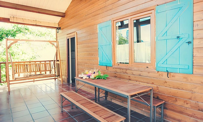 Cañamero Casa | Homerez - Encantadora casa en Cañamero con piscina compartida