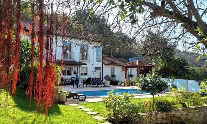 Agadao Casa | Homerez - Casa encantadora en Águeda con piscina privada