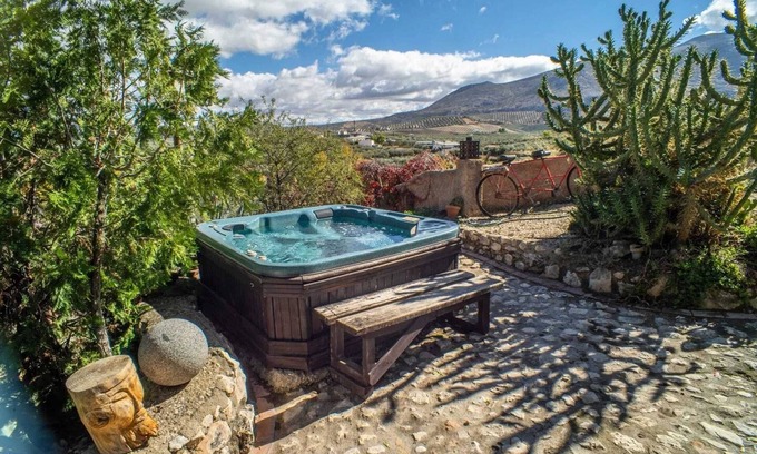 Loja Casa | Homerez - Encantadora Casa en Loja con Piscina Privada