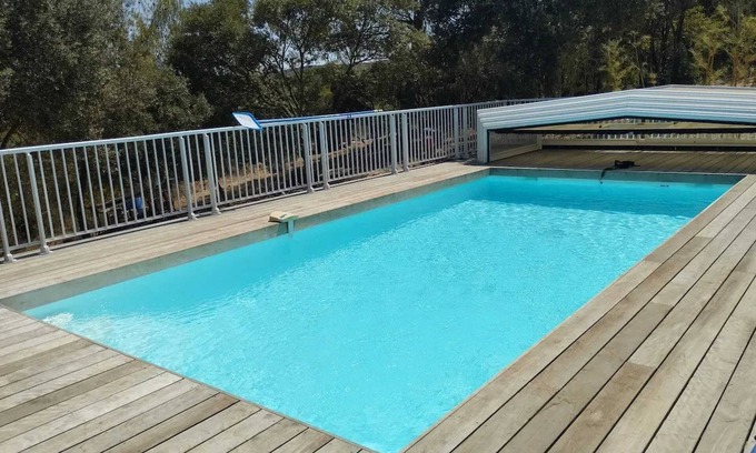 Collias Villa | Homerez - Encantadora Villa con Piscina en Collias