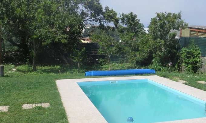 Espinho Villa | Homerez - Villa encantadora cerca de Anta con piscina privada