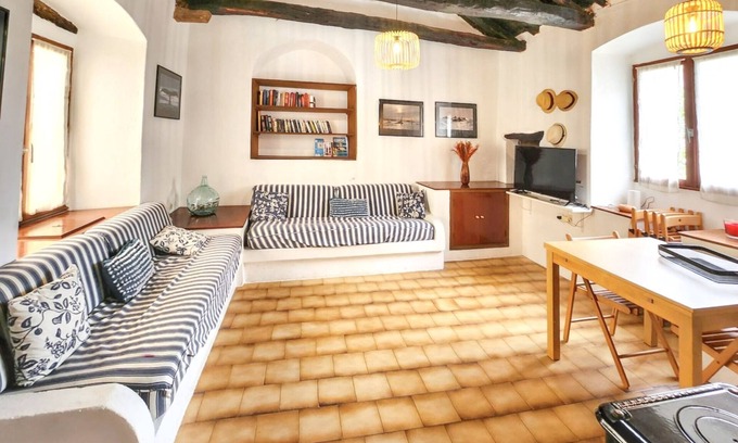 Rogliano Casa | Homerez - Casa cómoda en Rogliano con terraza y jardín