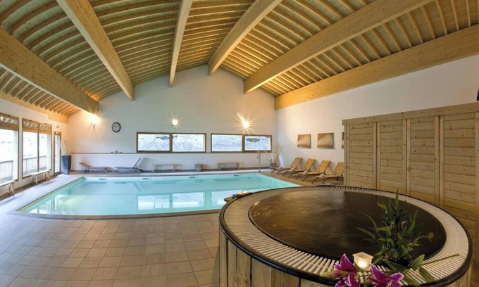 Orelle Apartamento | Homerez - Acogedor Apartamento en Orelle con Jacuzzi