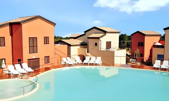 Lozari Casa | Homerez - Casa rural cerca de Belgodère con piscina compartida.