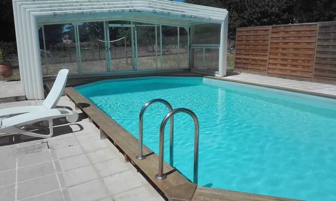 Eymet Apartamento | Homerez - Cozy Studio in Eymet