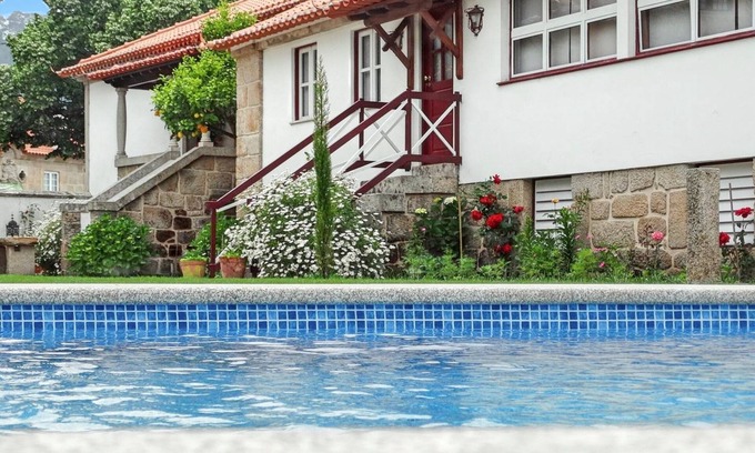 Fatauncos Casa | Homerez - Casa familiar con vista a la montaña en Vouzela