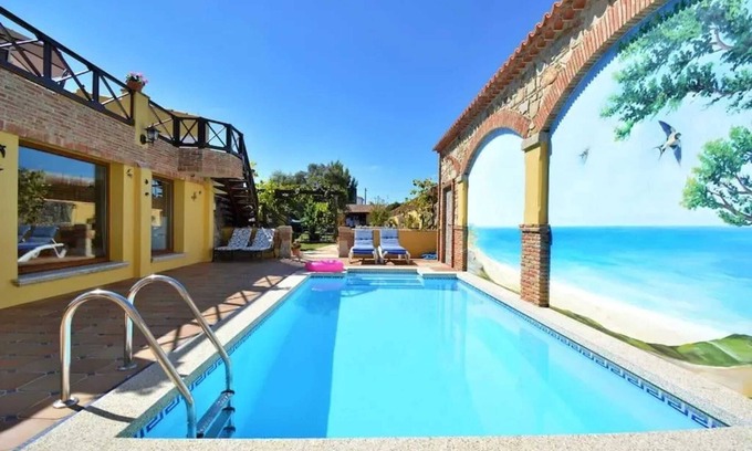 O Grove Villa | Homerez - Villa familiar con piscina en O Con – 200 m²