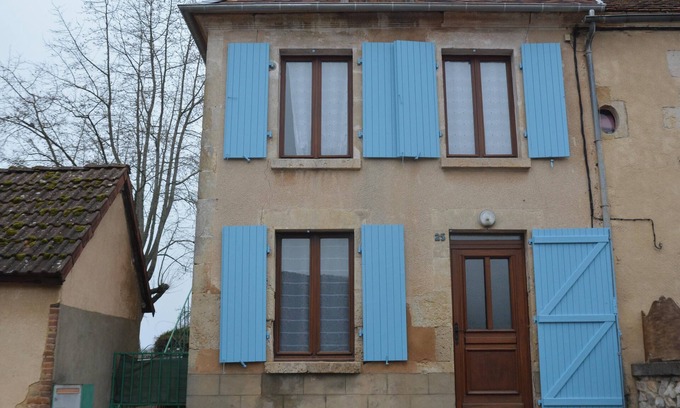 Saint-Amand-en-Puisaye Casa | Homerez - Casa en Saint-Amand-en-Puisaye