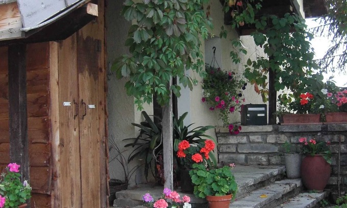 Saint-Leger-les-Melezes Casa | Homerez - Casa en Saint-Léger-les-Mélèzes