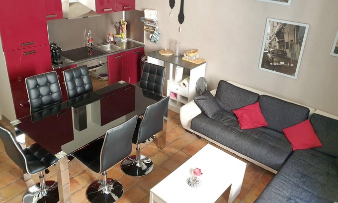 Saint-Laurent-le-Minier Apartamento | Homerez - Bonito apartamento para 5 pers. en Saint-Laurent-le-Minier