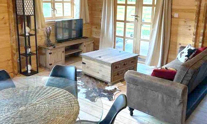 Fougax-et-Barrineuf Casa | Homerez - House for 6 ppl. with garden and terrace at Fougax-et-Barrineuf