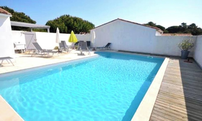 Le Bois-Plage-en-Re Casa | Homerez - Casa en Le Bois-Plage-en-Ré