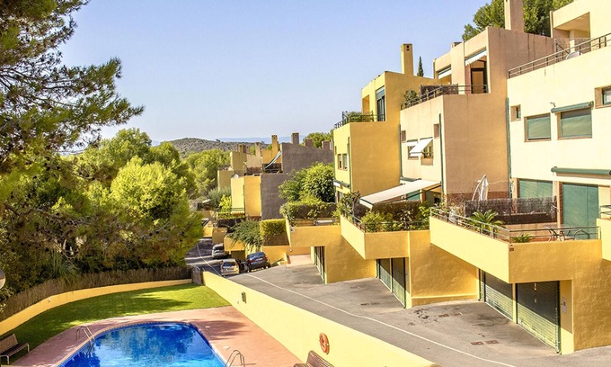 Tamarit Casa | Homerez - Casa a 500 m de la playa para 6 pers. con piscina compartida y jardín