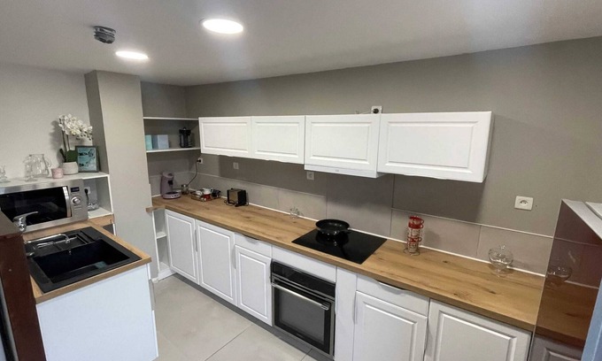 Ancourt Casa | Homerez - Casa en Ancourt, aparcamiento privado