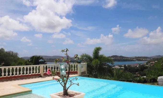 Tartane Casa | Homerez - Casa en La Trinité vista al mar