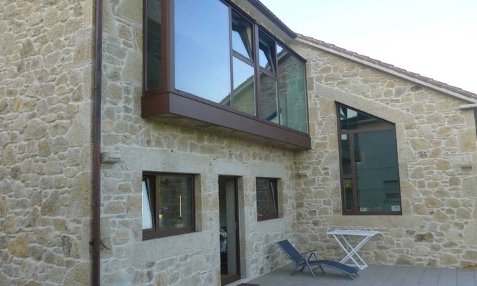 Santiago de Compostela Casa | Homerez - Casa en Roxos con piscina.