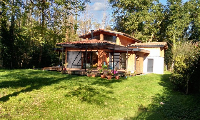 Saint-Selve Casa | Homerez - Casa acogedora con jardín - Saint-Selve