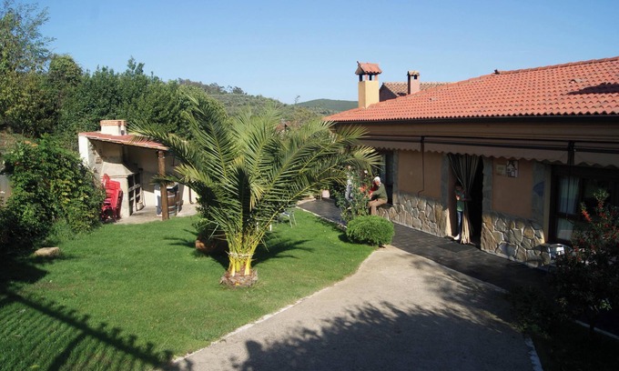 Sotoserrano Casa | Homerez - Casa cómoda en Sotoserrano con vistas a la montaña