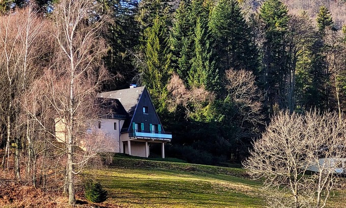 Kruth Chalet De Esquí | Homerez - Nice chalet for 7 ppl. with garden, terrace and balcony at Kruth