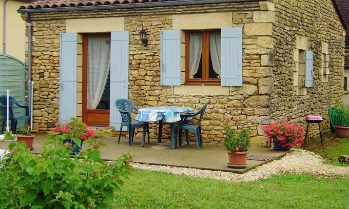 Prats-de-Carlux Casa | Homerez - Bonita casa para 2 pers. con terraza en Prats-de-Carlux
