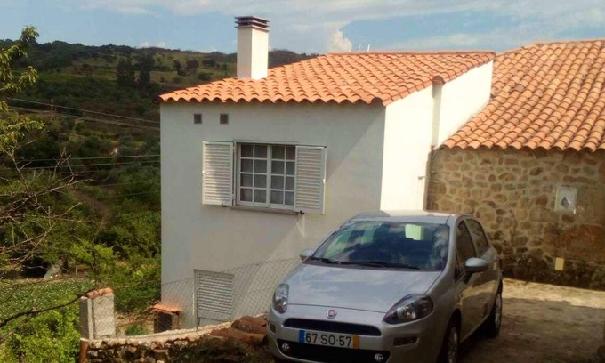 Freches Casa | Homerez - Bonita casa para 8 pers. con terraza en Freches