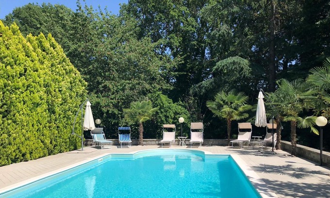 Tuoro sul Trasimeno Villa | Homerez - Villa a 2 km de la playa para 6 pers. con piscina, jardín y terraza