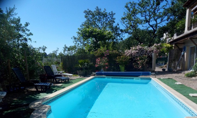 Ners Villa | Homerez - Spacious villa for 8 ppl. with swimming-pool and terrace at Ners
