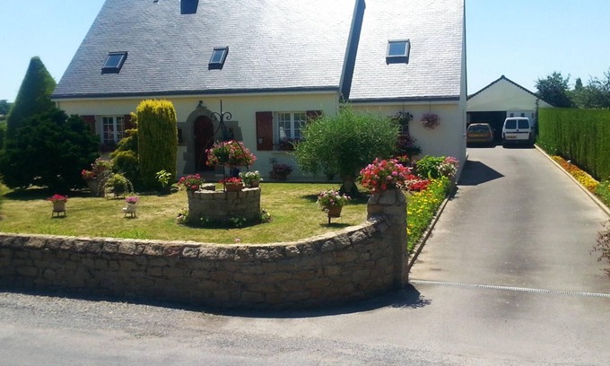 Saint-Lyphard Apartamento | Homerez - Bonito estudio a 10 km de la playa para 3 pers. con jardín en Guérande