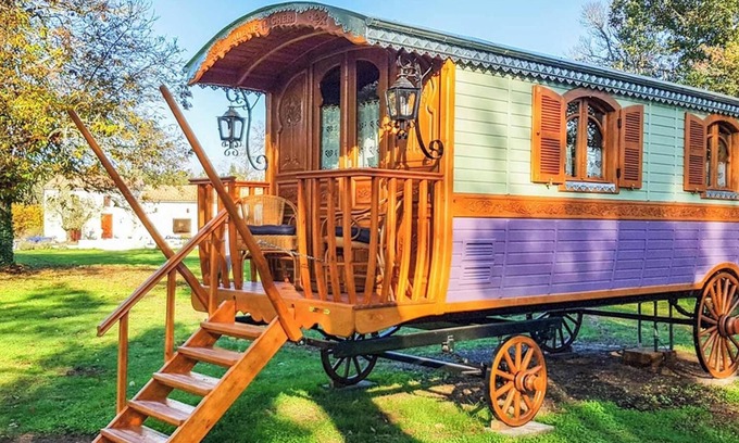 Bussac-Foret Casa | Homerez - Estudio en Bussac-Forêt