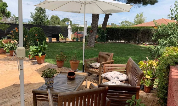 Sanlúcar la Mayor Villa | Homerez - Villa in Sanlúcar la Mayor