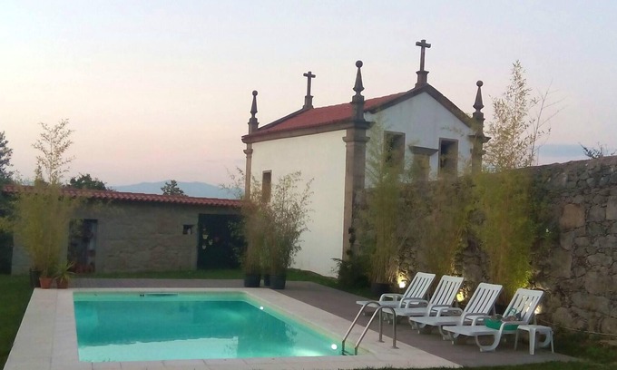 Povoa de Lanhoso Villa | Homerez - Villa para 15 pers. con piscina, jardín y terraza en Póvoa de Lanhoso