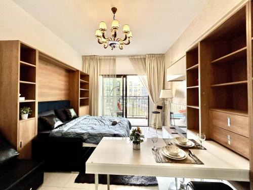 Al Barsha Apartamento | Homes2Retreat - Resort Living Close to Miracle Garden
