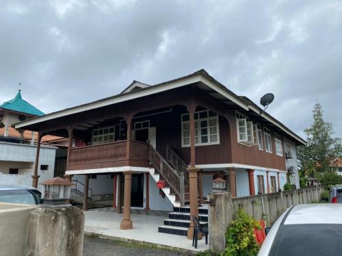 Marang Casa | Homestay 4 minit ke Jeti Pulau Kapas Marang tingkat atas