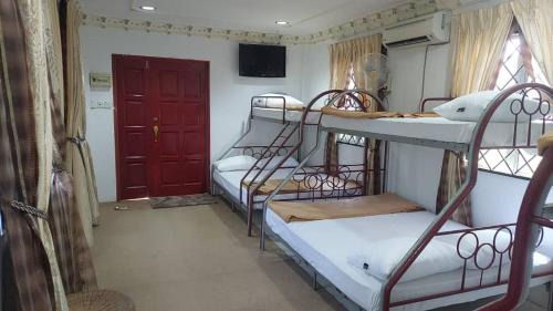 Kampung Kepong Casa | HOMESTAY AL- Amin