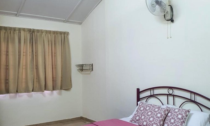 Bandar Indera Mahkota Casa | Homestay Ayah (IM2)