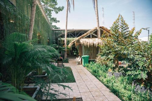 Chau Thanh Hotel | Homestay Bến Tre