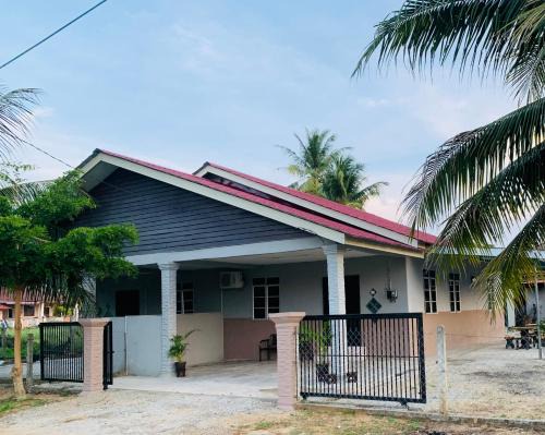 Kampung Gong Bayor Casa | Homestay Bajet cgu yie Besut Terengganu