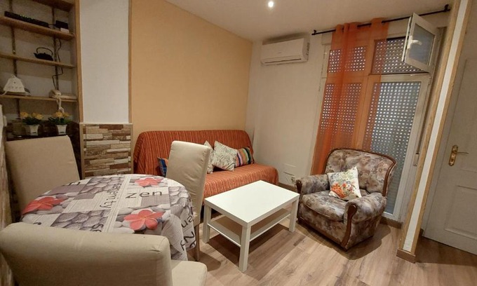 Puerta del Angel Apartamento | HomeStay Barrionuevo