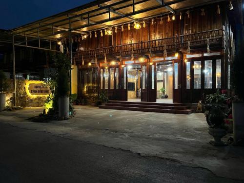 Huu Lung Casa | Homestay Cánh Đồng Vàng
