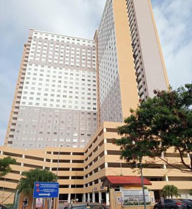 Kampung Ladang Tok Pelam Apartamento | Homestay Camelia Kuala Terengganu - Near Drawbridge, Pasar Payang, KTCC Mall, Hospital HSNZ and Batu Buruk Beach Area