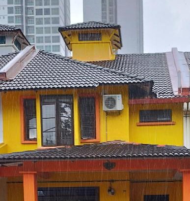 Taman Mount Austin Casa | Homestay Haura