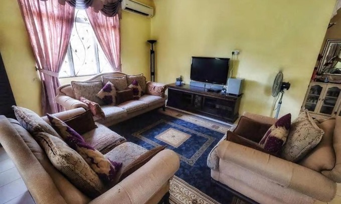 Seremban Casa | Homestay Jasmin Indah, Senawang (free wifi)