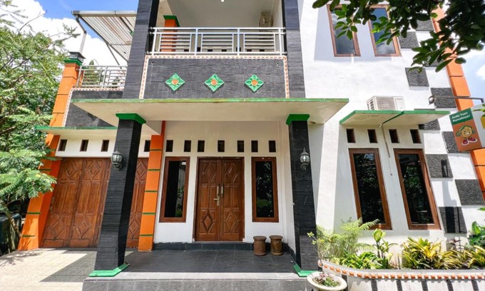 Sinduharjo Casa | Homestay Jogja Jakal 3 Dekat UGM by Simply Homy